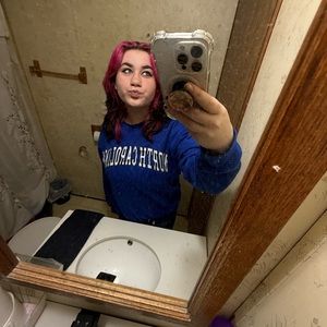 Meet your Posher, Isabelle